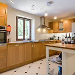 ヴィラ La Serenite ナジャク